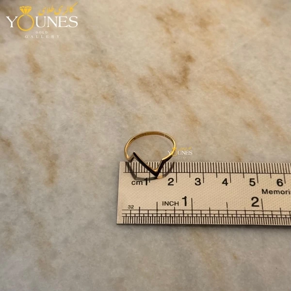 انگشتر مینیمال وی طلا